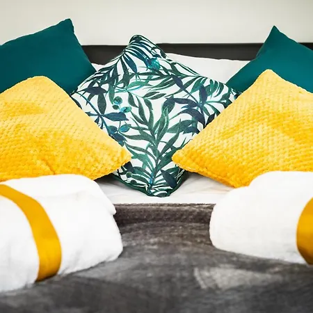 Kelston View By Cliftonvalley 布里斯托